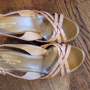 Wedge shoes